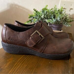 Born Laurium Brown Leather Slip On Wedge Clog Loafer Size 10 Buckle